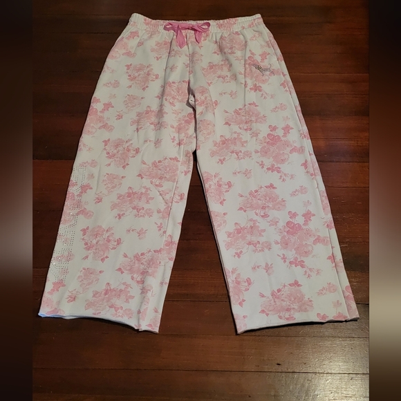 PINK x LoveShackFancy Bling Oversized Crew Sweatshirt & Sweatpants Set (M/L Set) - Picture 8 of 14